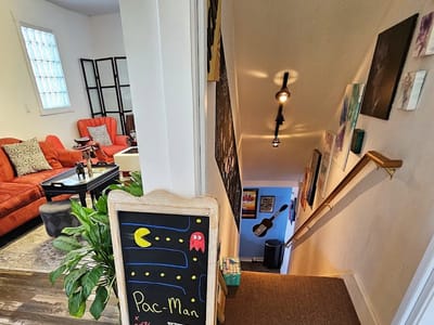 Good Deeds Coffee House