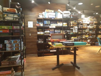 Good Move by Snakes & Lattes