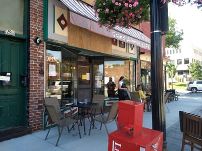 Grand Avenue Cafe