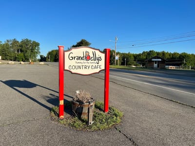 Grandbelly's Country Cafe