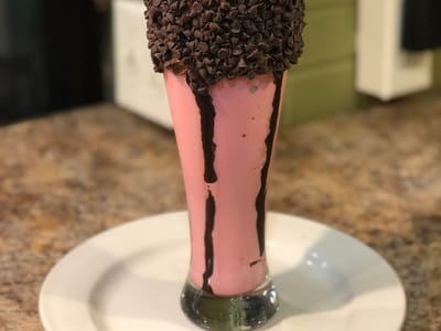 Green Frog Coffee & Grill