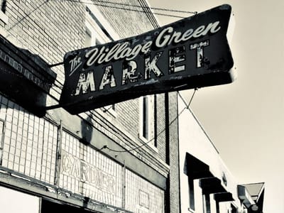 Green Isaac's Coffee & Tea