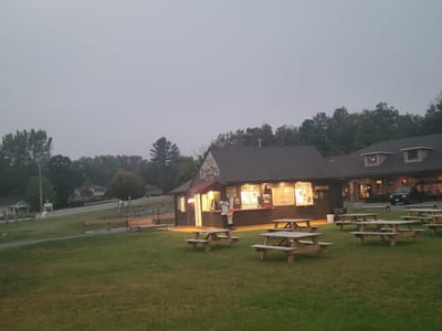 Greylock Grounds Coffee Drive-Thru & Cafe