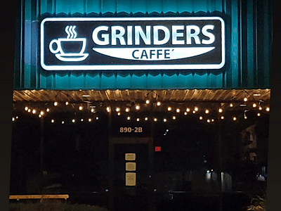 Grinders Caffè