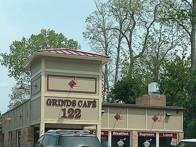 Grinds 122 Cafe