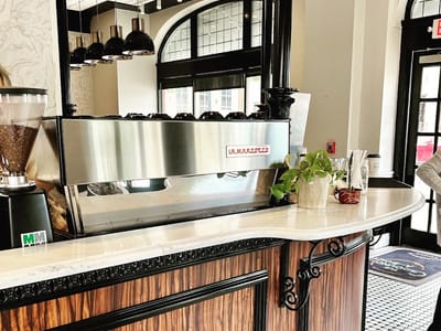 Ground-a-bout Marquette