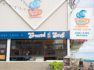 GroundSwell Surf Café