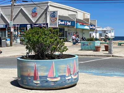 GroundSwell Surf Café