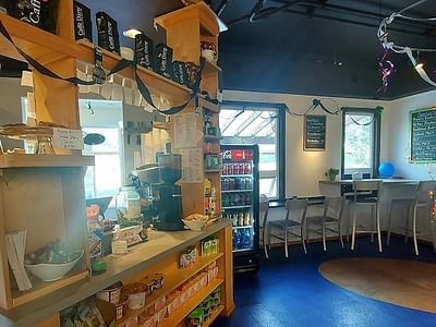 Grumpy's Deli & My Wife's Juice Bar