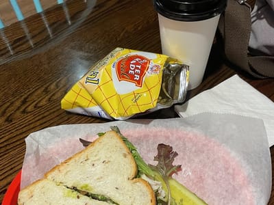 Guido's Coffee Lounge