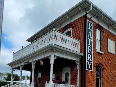 Gustaf's On Main Eatery