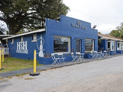 H & H Hookah Lounge