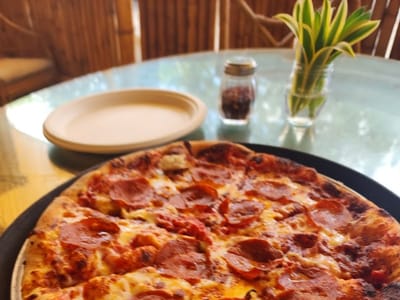 Hāna Farms Roadside Stand, Pizza Oven and Bakery
