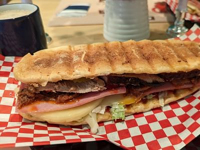 Habano International Coffe Shop