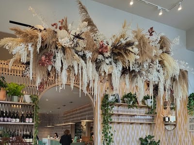 Hail Fellow Well Met