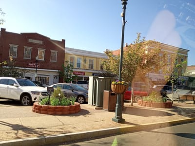 Half Moon Coffee & Grille Cafe