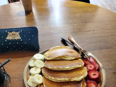 Hallowed Cinque Roasting & Brewing