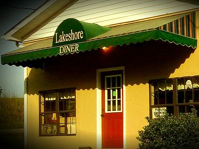 Hannah's Lakeshore Cafe