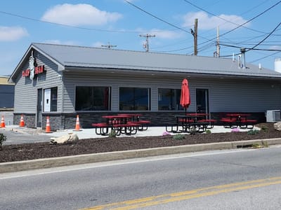 Hard Bean Cafe & Creamery