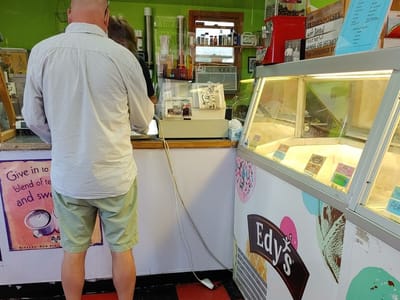 Hawaiian Island Snowballs