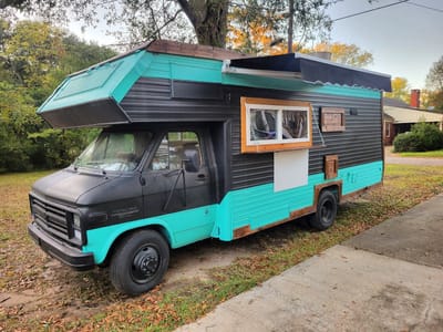 HeBrews Coffee & Eats