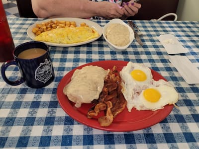 Heidi’s Country Cafe