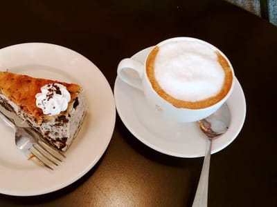 Helena's Chocolate Café and Crêperie