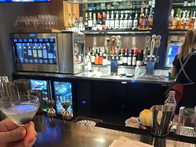 Helix Wine, Craft Bar & Cafe