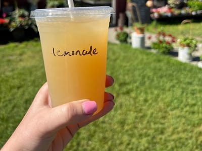 Hello Café at Cedar Circle Farm