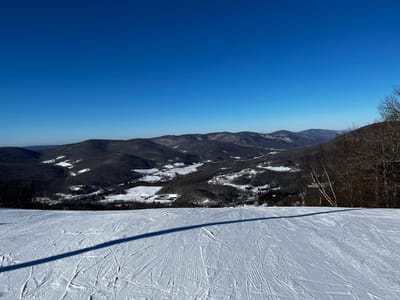 Hendrick's Summit Lodge