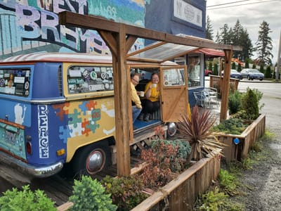 HI Lo's 15th Street Cafe LLC