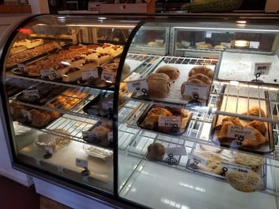 Highway 4 Cafe & Bakery