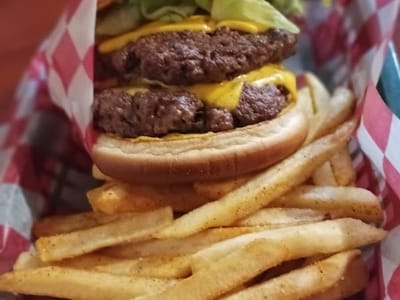 Hilltop Cafe and Coffee