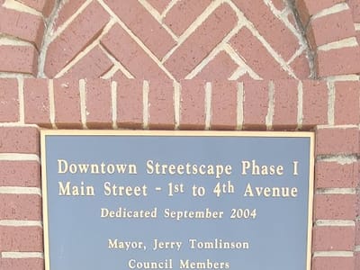 Historic Square Cafe