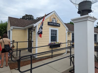 Hole In One Bakery & Coffee Shop