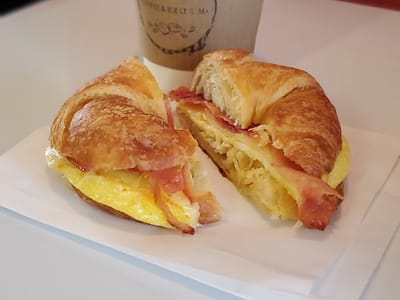 Hole in the Wall Coffee and Icecream