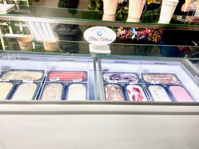 Hole in the Wall Coffee and Icecream