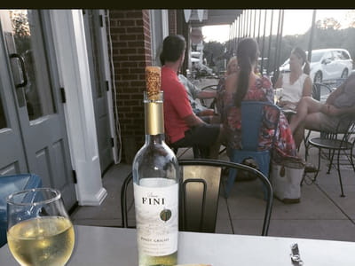 Hole in the Wall Coffee Shop