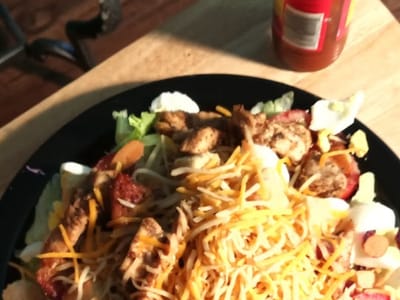 Hole in the Wall Get-Away Cafe