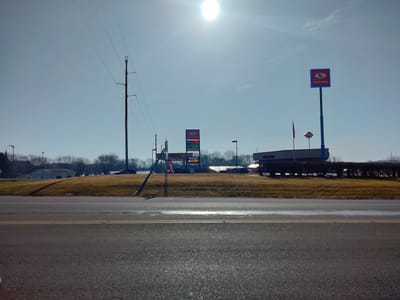 Holiday Stationstores