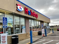 Holiday Stationstores