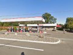 Holiday Stationstores