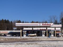 Holiday Stationstores