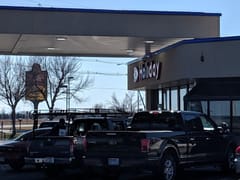 Holiday Stationstores