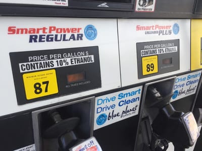 Holiday Stationstores