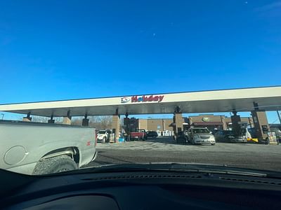 Holiday Stationstores