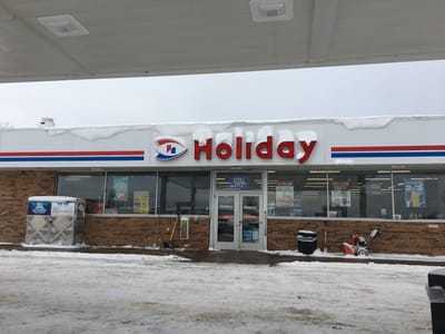 Holiday Stationstores