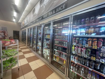 Holiday Stationstores