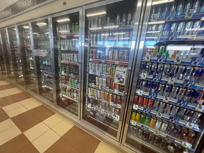 Holiday Stationstores