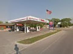 Holiday Stationstores